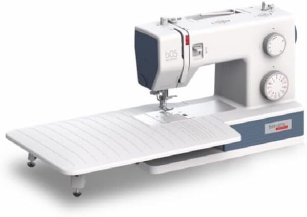 Bernette 05 Academy Machine à coudre
